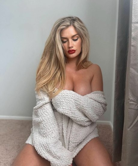 sucking tits onlyfans free porn gallery