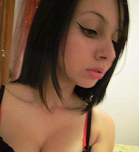 Jennie Naz pornstar exclusive img