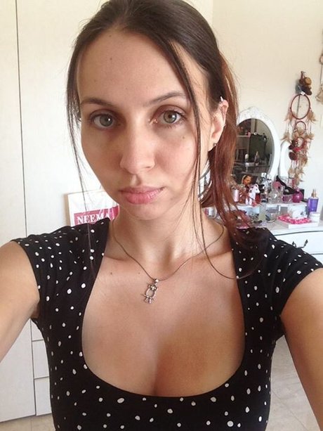 Jennie Naz art pornstar pics