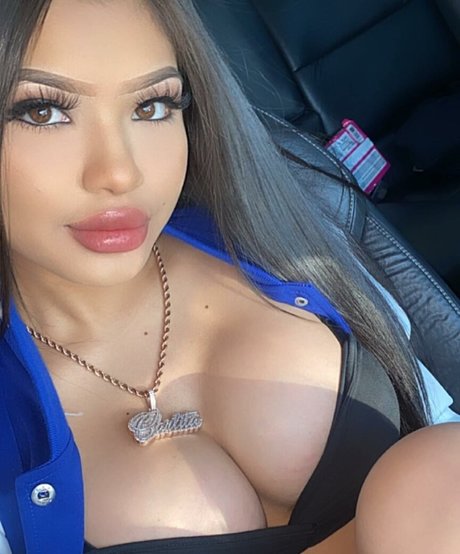 milf glasses onlyfans hot photo