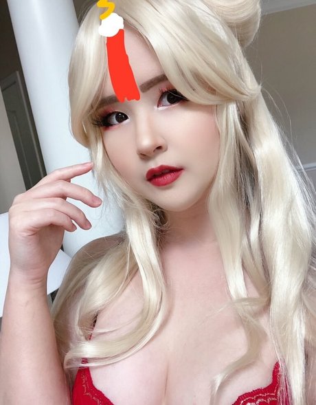 Heekyungx0 pornographic model picture