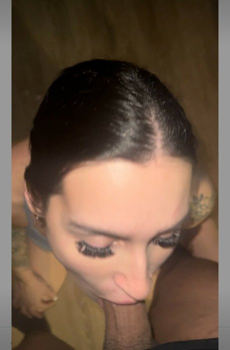 famous nude onlyfans nudes images