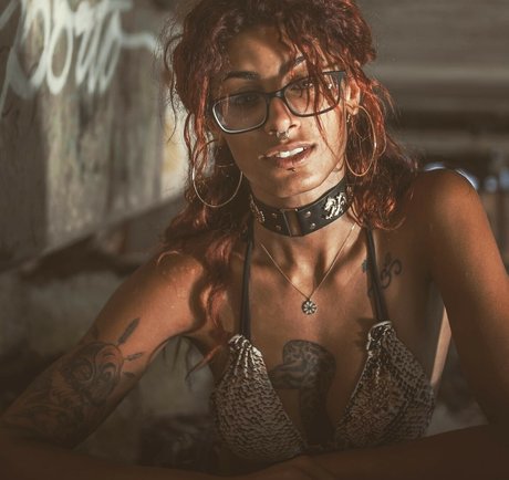 Phenom Fatal pornstar erotic pictures