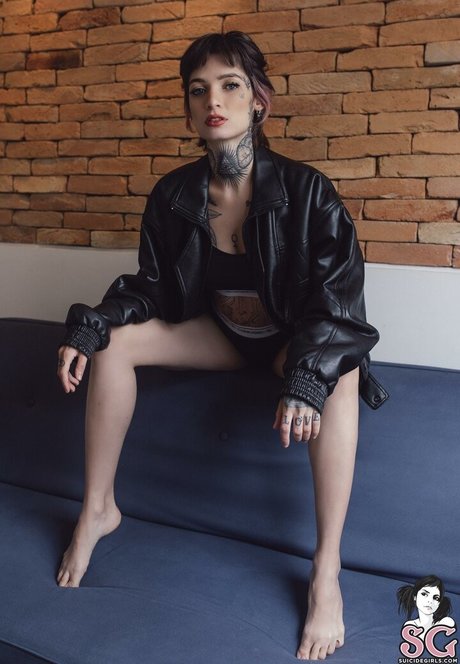 millene high quality model picture