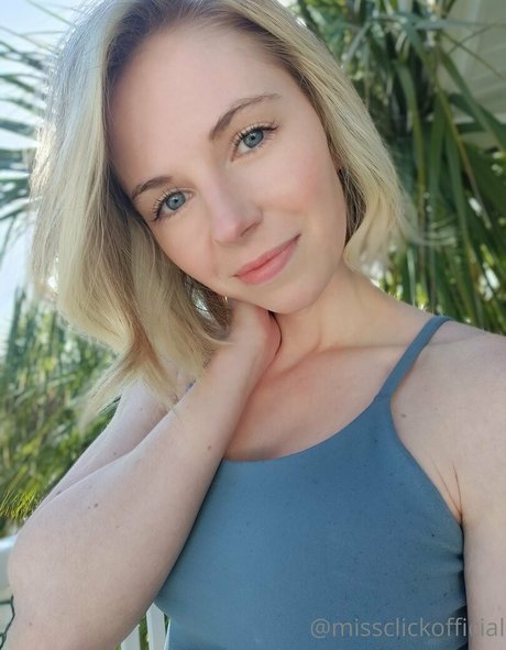 alt girl onlyfans free photo