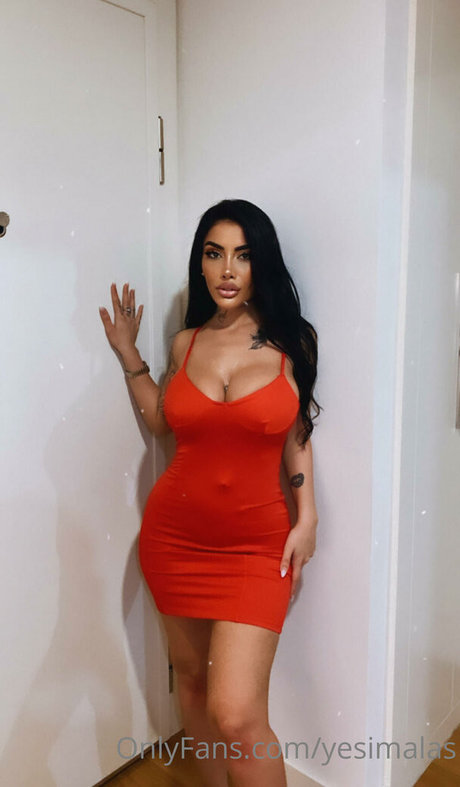 Yeim Alas star naked picture