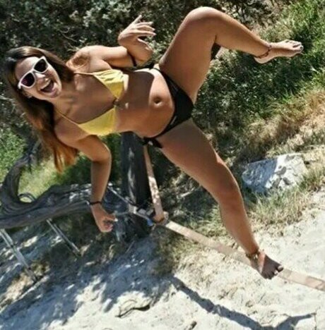 shemale handjob onlyfans best galleries