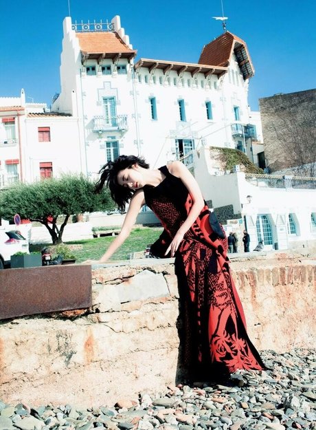 Elaiza Ikeda nudes actress pic