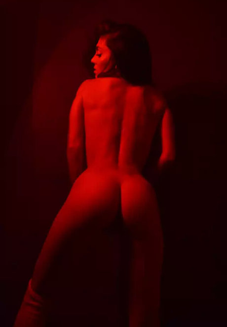 Gillianbarnes exclusive model img