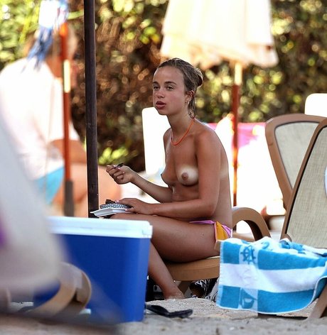 royals model nudes pics