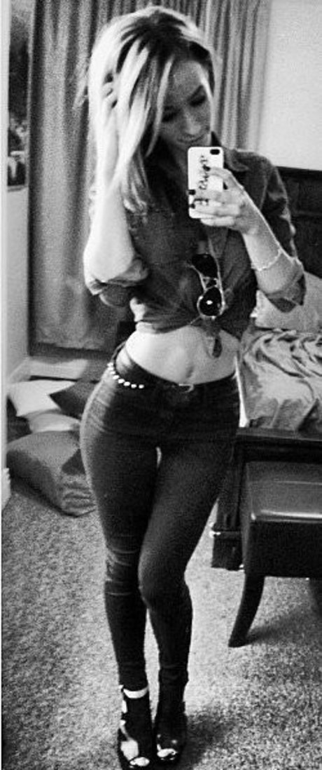 Paige Wyatt nice star image