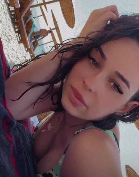 Aggeliki Belesioti star hd pic