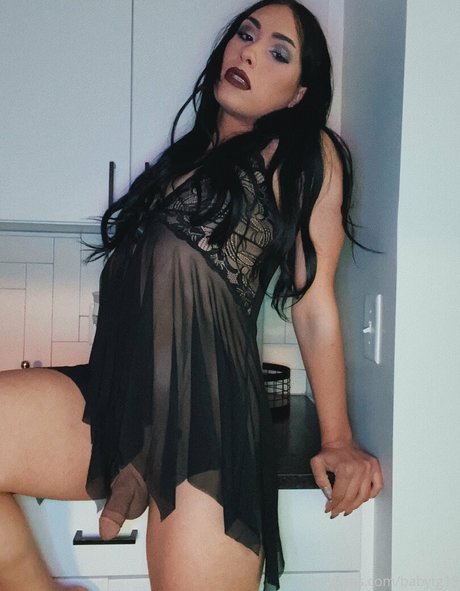 Danielle Briski model porn pics