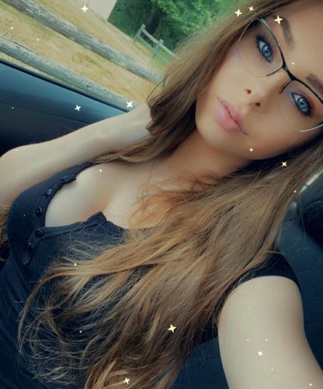 freaksaregeeks nude pornstar photo