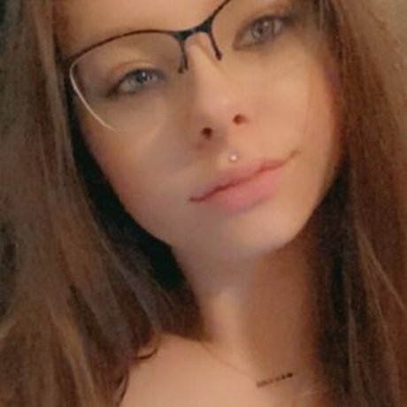 freaksaregeeks sexy actress gallery