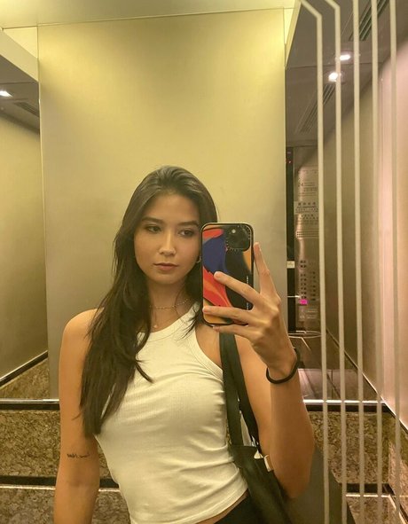 angelinooor model porn picture