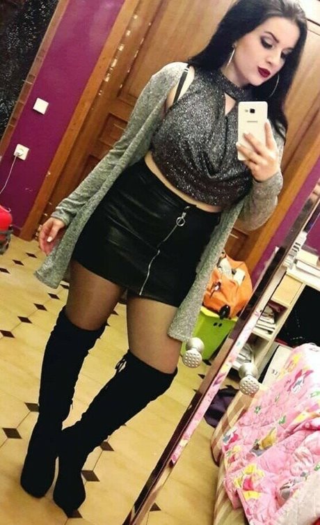 Theodwra Drinia sex actress img