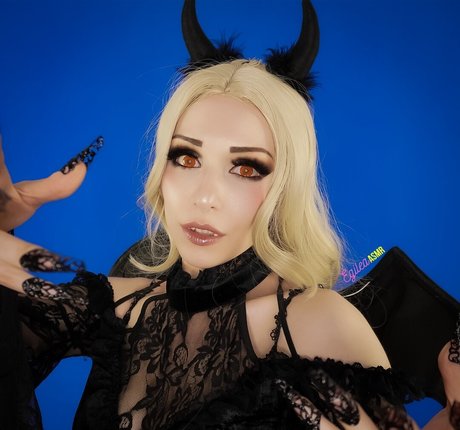 Egilea ASMR porn model image