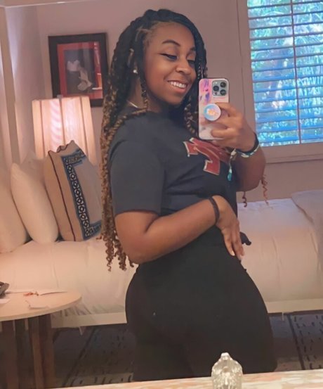 JazzyGunz pornstar free images