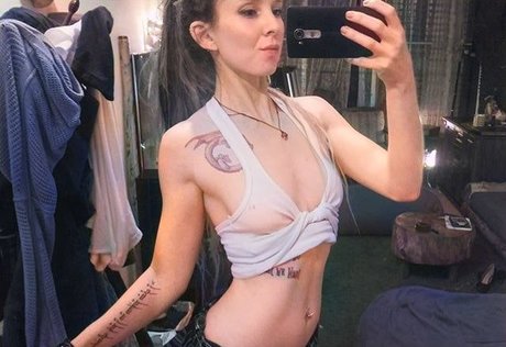 Infy Snow beautiful pornstar picture