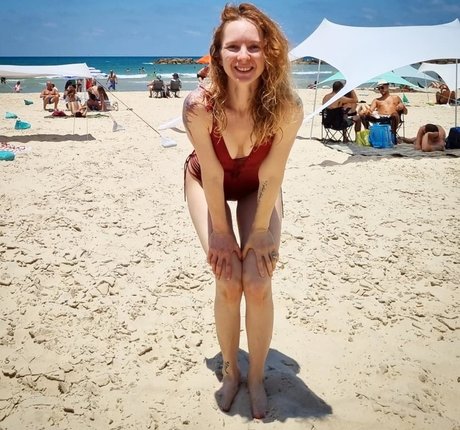 Infy Snow pornstar sex pictures