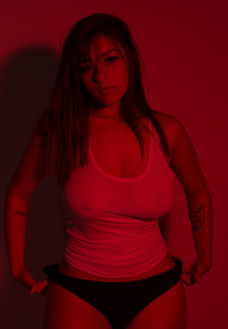 whosjulie xxx actress pics