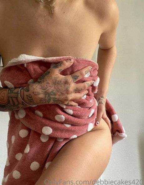 Lil Debbie pornstar pretty galleries