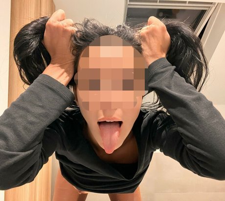 BareIndianCouple free actress image