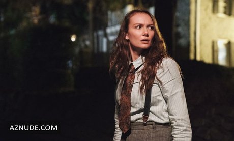 Andi Matichak xxx model pics