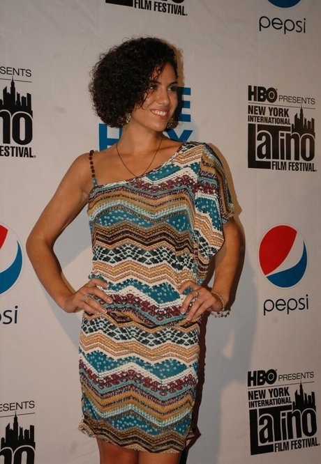 Andrea Sixtos hot pornstar gallery