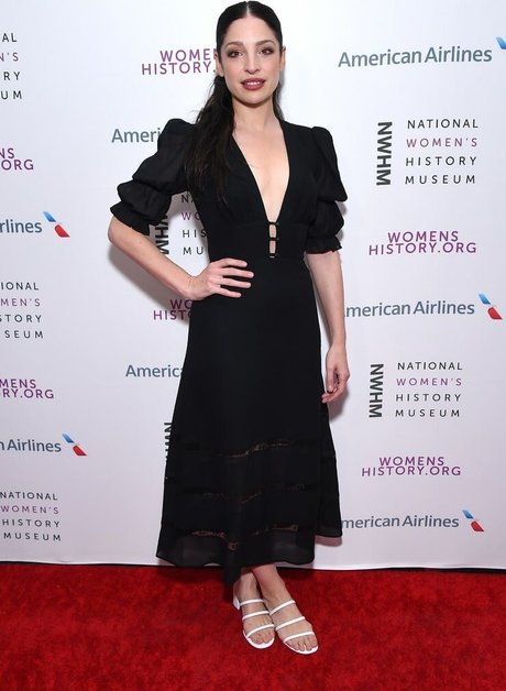 Anna Hopkins art model images