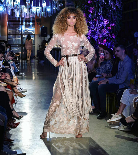 Amanda Chrishell best model archive