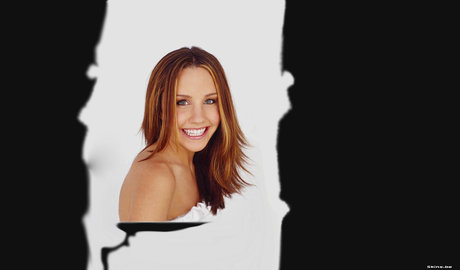 Amanda Laura Bynes perfect star photo