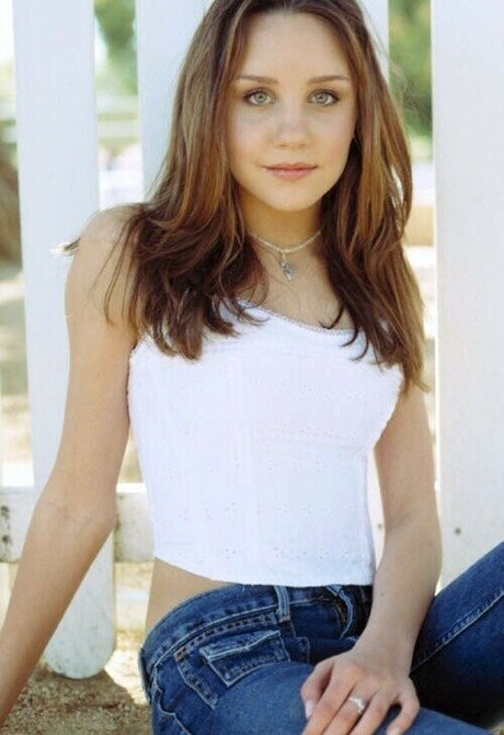 Amanda Laura Bynes beautiful actress images