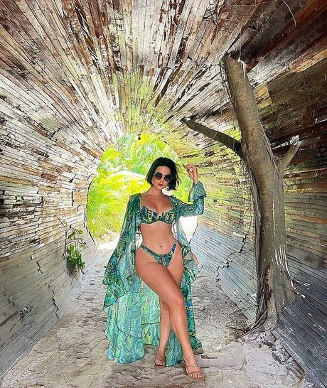 Claudiao1o pornstar pictures