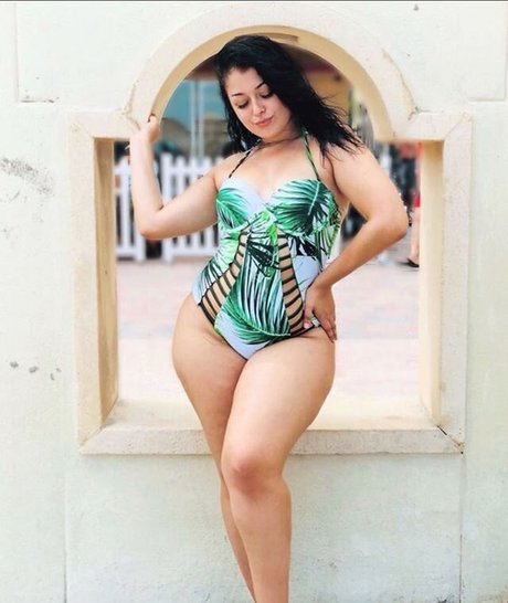 Cakedupkasey beautiful actress pic