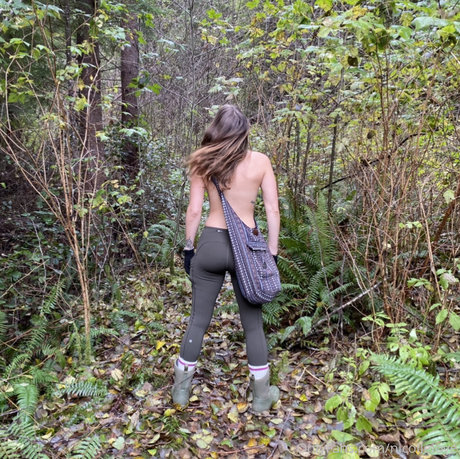 Nicollelove beautiful actress archive