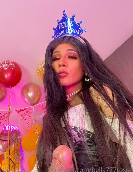 bella777rosse model exclusive images