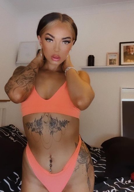 April Downes pornstar perfect img