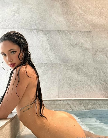 Jessica Burton model erotic img