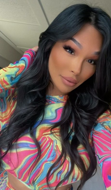 Jaslyn Lee top actress gallery