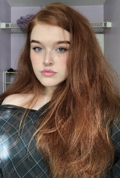 verysoftrobot porn model images