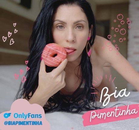 Bia Pimentinha model image