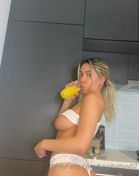 Taylor McCarthy pornstar top img