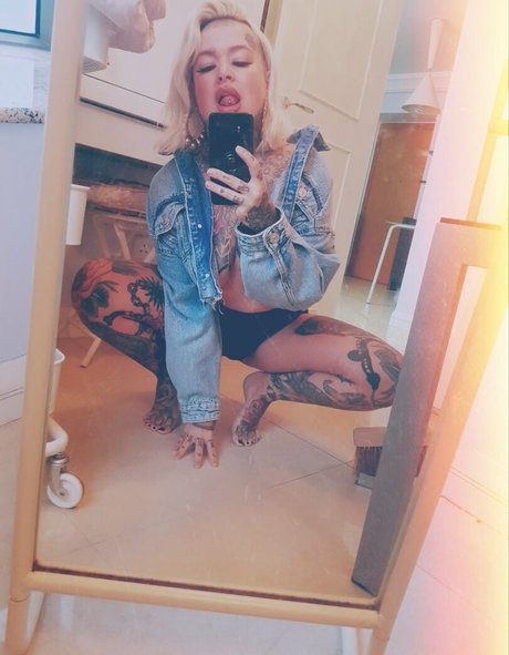 gay ebony onlyfans sexy images