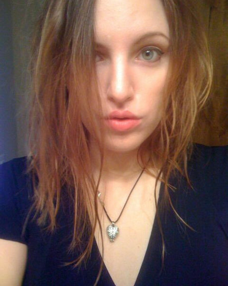 NixiePixel model pornographic pic