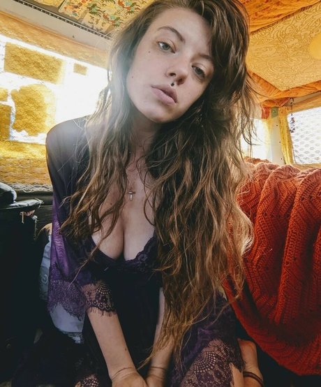 Taye Bae pornstar erotic photo