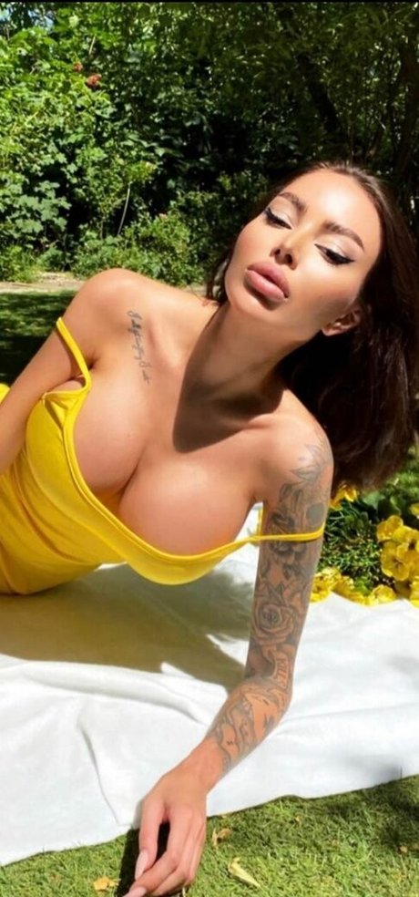 stepdaughter onlyfans free xxx picture