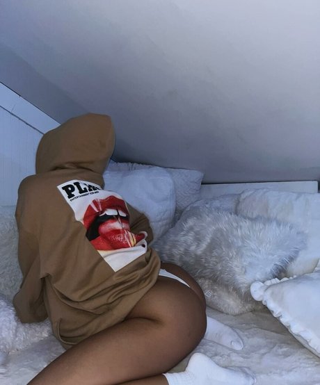 Currentsensation porn model image