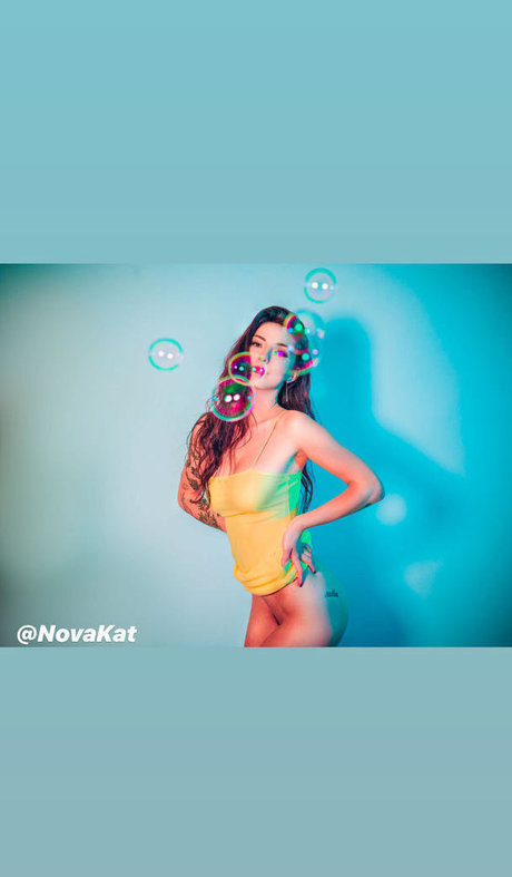 novakat xxx model photos